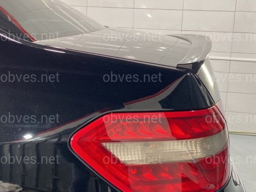 Спойлер лип на багажник Mercedes W212 2009-2016 ABS пластик, цвет черный глянец