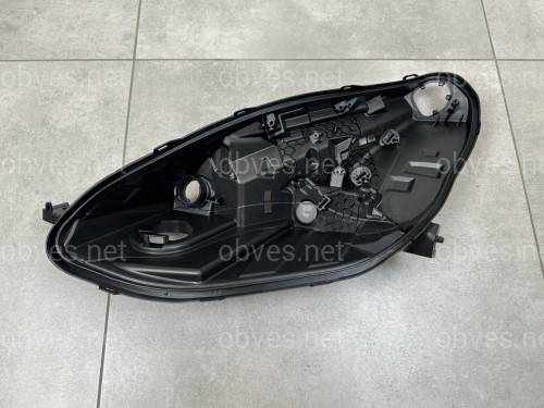 Корпус фары левый Tesla model 3 2017- / Tesla model Y 2020- Корпус фары левый Tesla model 3 2017- / Tesla model Y 2020-
