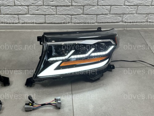 Фары Full LED 3 линзы Toyota Land Cruiser 200 2007-2015 Фары Full LED 3 линзы Toyota Land Cruiser 200 2007-2015