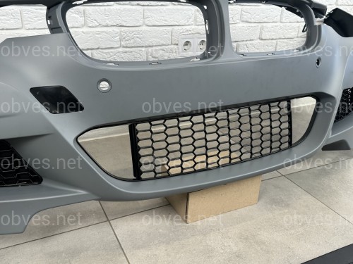Передний бампер M Paket BMW 3 Series F30 F31 2012-2018 (под омыватели / с отверстиями под парктроники)