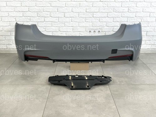 Комплект обвеса M Paket BMW 3 Series F30 2012-2018  (передний / задний бампер, пороги) БЕЗ ПАРКТРОННИКОВ