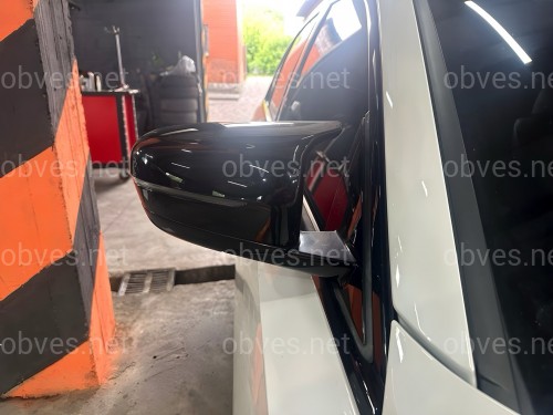 Корпуса зеркал M LOOK BMW G11 G12 G14 G15 G16 G20 G21 G22 G23 G26 G30 G31 G32 черный глянец Корпуса зеркал M LOOK BMW G11 G12 G14 G15 G16 G20 G21 G22 G23 G26 G30 G31 G32 черный глянец
