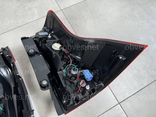 Задние рестайлинговые светодиодные фонари Toyota Land Cruiser Prado 150 2009-2017 (2шт) Задние рестайлинговые светодиодные фонари Toyota Land Cruiser Prado 150 2009-2017 (2шт)