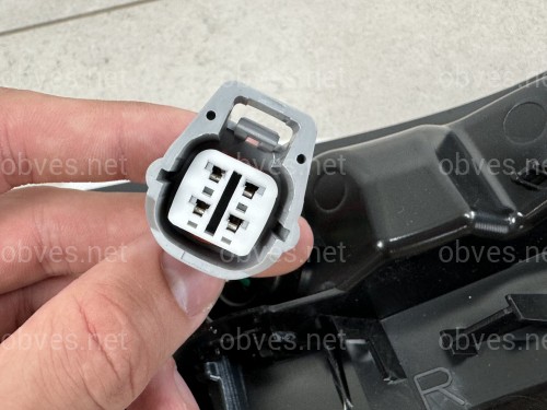 Задний фонарь правый наружный FULL LED Toyota Camry 70 USA XLE XSE 2017-2020 1шт.