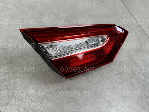 Задний фонарь левый внутренний FULL LED Toyota Camry 70 ЕВРОПА И АМЕРИКА 2017-2020 1шт. Задний фонарь левый внутренний FULL LED Toyota Camry 70 ЕВРОПА И АМЕРИКА 2017-2020 1шт.