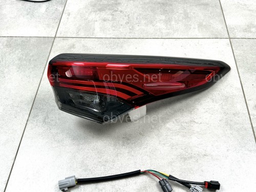 Задний фонарь правый наружный Toyota Highlander 2020- Задний фонарь правый наружный Toyota Highlander 2020-