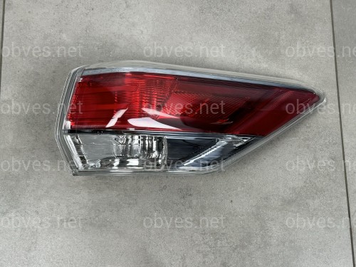Задний фонарь правый наружный Toyota Highlander 2014-2016 Задний фонарь правый наружный Toyota Highlander 2014-2016