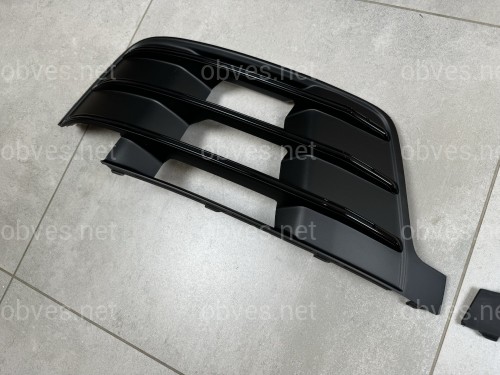 Решетки бампера S-Line БЕЗ РАДАРА Audi Q7 4M 2015-2019 черные 2шт, левая 4M0 807 681 D GXE T94 / правая 4M0 807 682 D GXE T94