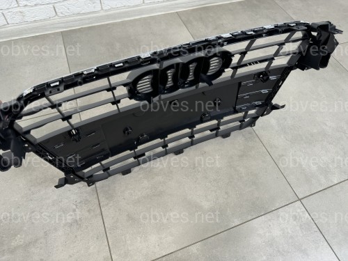 Решетка радиатора Audi A4 B8 2012-2015 серая с хромом Решетка радиатора Audi A4 B8 2012-2015 серая с хромом