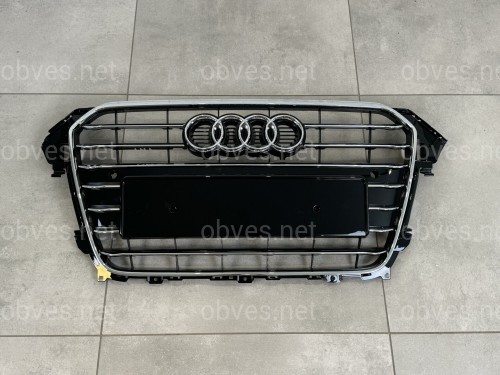 Решетка радиатора Audi A4 B8 2012-2015 черная с хромом Решетка радиатора Audi A4 B8 2012-2015 черная с хромом