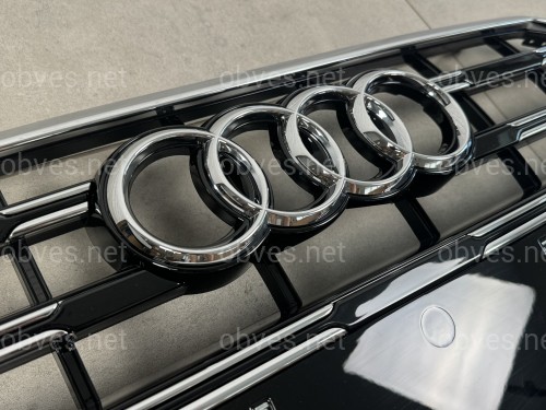 Решетка радиатора Audi A6 C8 рестайлинг для 2018+ черная с хромом