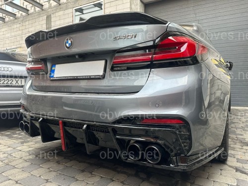Диффузор заднего бампера + насадки выхлопа BMW 5 series G30 2017-2023 черный глянец Диффузор заднего бампера + насадки выхлопа BMW 5 series G30 2017-2023 черный глянец