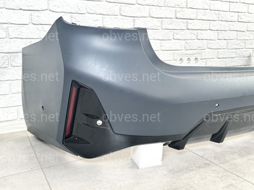 Комплект обвеса M paket LCI BMW 3 series G20 2023+ (передний / задний бампер, пороги, насадки на труби)