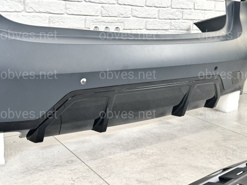 Комплект обвеса M paket LCI BMW 3 series G20 2023+ (передний / задний бампер, пороги, насадки на труби)