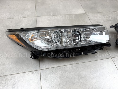Фары хром Toyota Highlander 2017-2019 (левая+правая) Фары хром Toyota Highlander 2017-2019 (левая+правая)