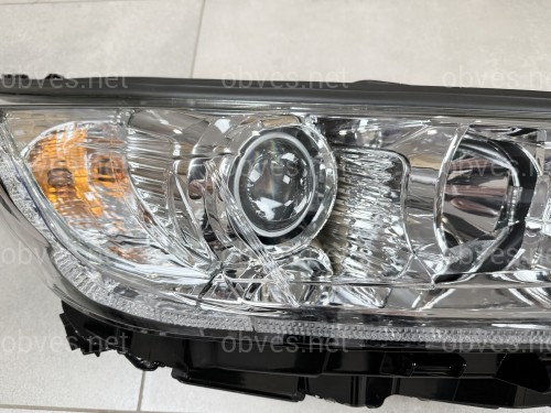 Фары хром Toyota Highlander 2017-2019 (левая+правая) Фары хром Toyota Highlander 2017-2019 (левая+правая)