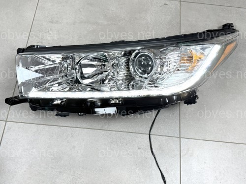 Фары хром Toyota Highlander 2017-2019 (левая+правая) Фары хром Toyota Highlander 2017-2019 (левая+правая)