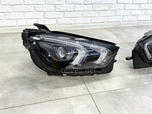 Фары Full LED Mercedes GLE-Class W167 C167 2019-2022 комплектные с блоками 2шт. Фары Full LED Mercedes GLE-Class W167 C167 2019-2022 комплектные с блоками 2шт.