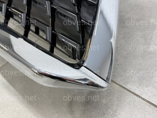Решетка радиатора с хромом Lexus RX 2019-2022 глянцевый хром