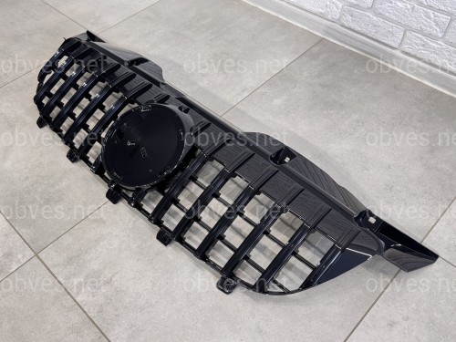 Решетка радиатора BLACK для Mercedes-Benz Sprinter W906 2006-2013 Решетка радиатора BLACK для Mercedes-Benz Sprinter W906 2006-2013