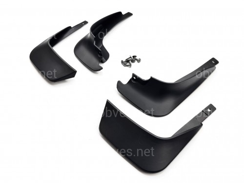 Брызговики Toyota Yaris 1999-2004 комплект 4 шт. Брызговики Toyota Yaris 1999-2004 комплект 4 шт.