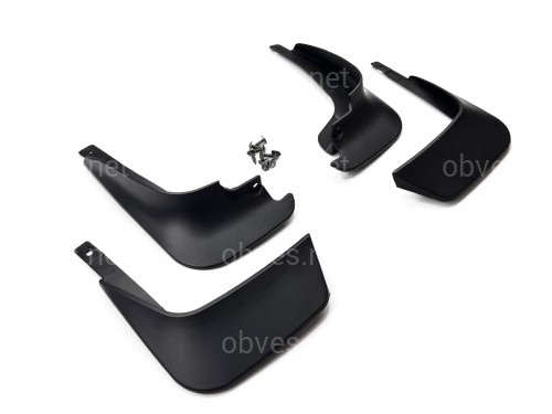 Брызговики Toyota Yaris 1999-2004 комплект 4 шт. Брызговики Toyota Yaris 1999-2004 комплект 4 шт.