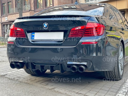 Диффузор накладка заднего бампера Competition стиль BMW 5 series F10 2010-2016 К БАМПЕРУ М ПАКЕТ, черный глянец Диффузор накладка заднего бампера Competition стиль BMW 5 series F10 2010-2016 К БАМПЕРУ М ПАКЕТ, черный глянец