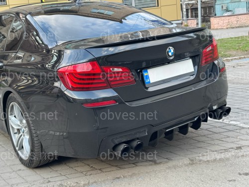 Диффузор накладка заднего бампера Competition стиль BMW 5 series F10 2010-2016 К БАМПЕРУ М ПАКЕТ, черный глянец Диффузор накладка заднего бампера Competition стиль BMW 5 series F10 2010-2016 К БАМПЕРУ М ПАКЕТ, черный глянец