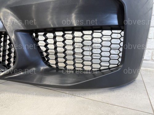Передний бампер в сборе в стиле M5 F90 для BMW 3 Series F30 F31 2012-2018 (под омыватели / без отверстий под парктроники) Передний бампер в сборе в стиле M5 F90 для BMW 3 Series F30 F31 2012-2018 (под омыватели / без отверстий под парктроники)
