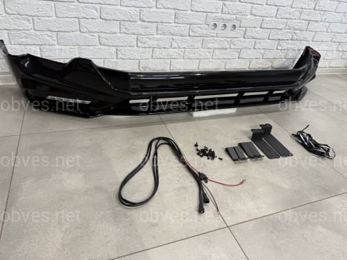 Юбка переднего бампера TRD Toyota Land Cruiser Prado 150 2018-2023 цвет черный