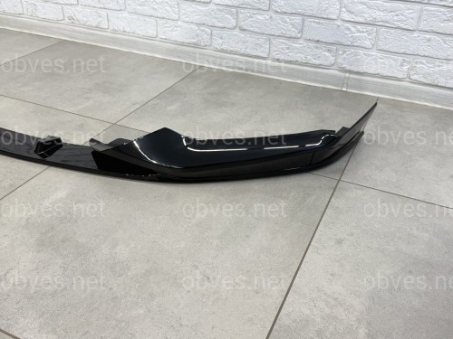 Накладка переднего бампера M Performance BMW 5 series G30 G31 2017-2020 , черный глянец