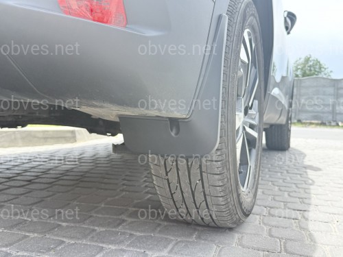 Брызговики Peugeot 2008 2020+, комплект 4шт. Брызговики Peugeot 2008 2020+, комплект 4шт.