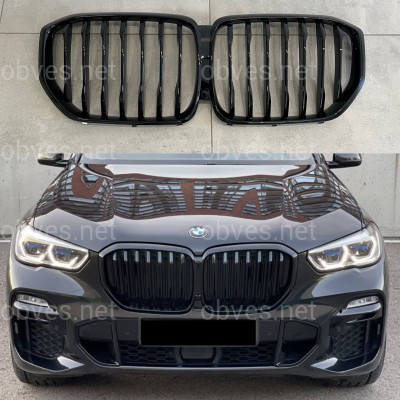 Решетка радиатора ноздри M-Perfomance стиль BMW X5 G05 2019-2022 черный глянец