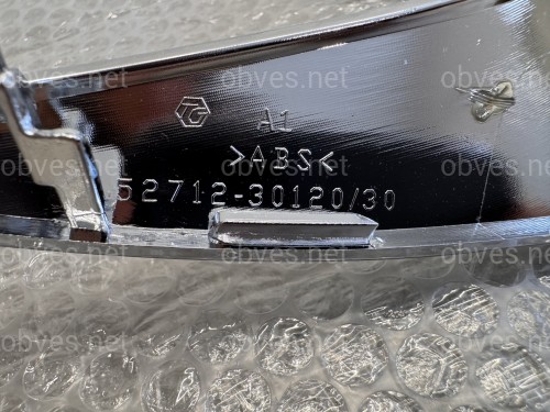 Правый хром решетки 5271230120/30 для Lexus GS 2016-2020 Правый хром решетки 5271230120/30 для Lexus GS 2016-2020