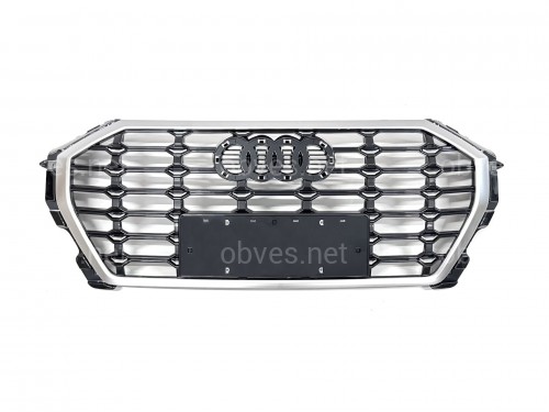 Решетка радиатора S-line Audi Q3 2019-