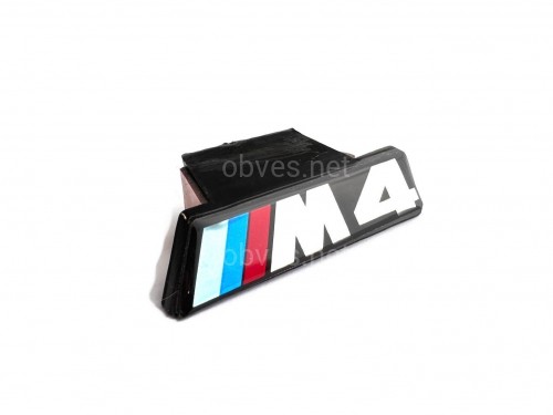 Шильдик в радиаторную решётку М4 для BMW 4 series F32 / F33 / F36 2013-2020