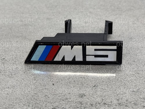 Шильдик в радиаторную решётку M5 BMW 5 series F10 / F11 2012-2016