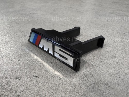 Шильдик в радиаторную решётку M5 BMW 5 series F10 / F11 2012-2016