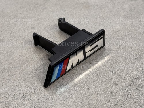 Шильдик в радиаторную решётку M5 BMW 5 series F10 / F11 2012-2016