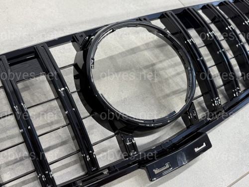 Решетка радиатора GT BLACK Mercedes ML-class W166 2012-2015 Решетка радиатора GT BLACK Mercedes ML-class W166 2012-2015