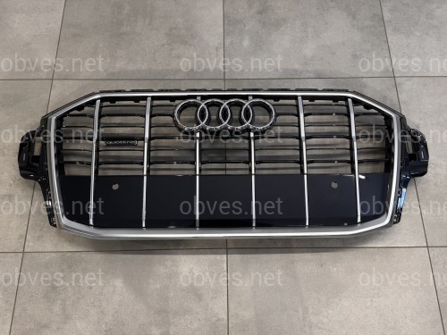 Решетка радиатора Audi Q7 4M 2020-2024 темно-серая 4M0 853 651 AH RN4