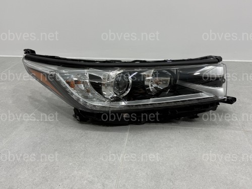 Правая фара LIMITED для Toyota Highlander 2017-2019 Правая фара LIMITED для Toyota Highlander 2017-2019