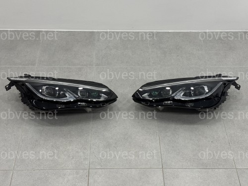 Фары FULL LED для Volkswagen Golf 8 2021-