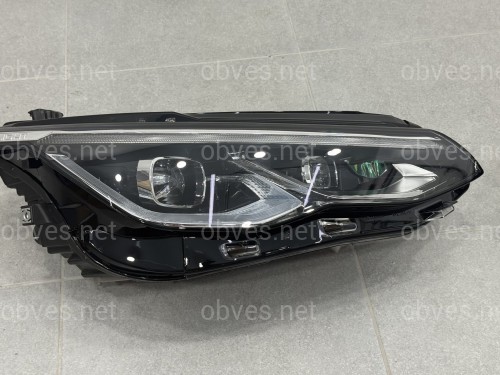 Фары FULL LED для Volkswagen Golf 8 2021-