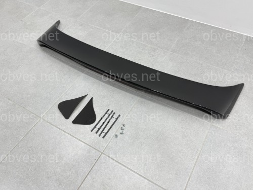 Спойлер багажника со стоп сигналом для Toyota Camry 30 2002-2006 ABS пластик, цвет черный глянец