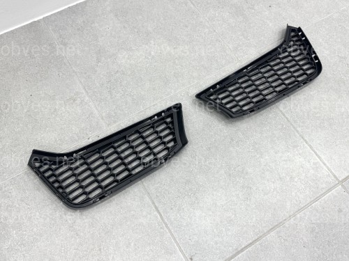 Решетки в бампер M3 look BMW 3 series F30 / F31 2012-2018   L+R