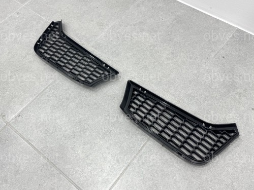 Решетки в бампер M3 look BMW 3 series F30 / F31 2012-2018   L+R