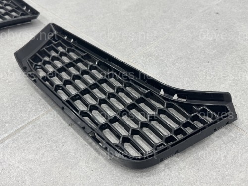 Решетки в бампер M3 look BMW 3 series F30 / F31 2012-2018   L+R