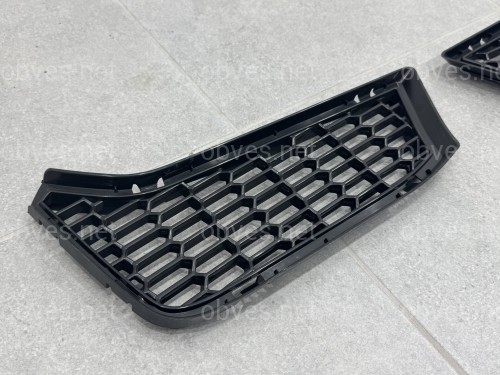 Решетки в бампер M3 look BMW 3 series F30 / F31 2012-2018   L+R