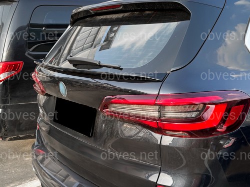Спойлер под стекло (нижний) BMW X5 G05 2018+ ABS пластик цвет, черный глянец